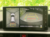 後方確認がしやすいモニターで、安全な運転をサポート。駐車時の不安を軽減し、狭い場所でもスムーズな操作を可能にします。安心装備です。