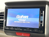 【純正ナビ】人気の純正ナビを装備しております。ナビの使いやすさはもちろん、オーディオ機能も充実!キャンプや旅行はもちろん、通勤や買い物など普段のドライブも楽しくなるはず♪
