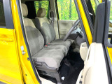 運転席シート廻りは使用感も少なく、良好な状態となっています。丁寧に使われていたことがよくわかりますね。