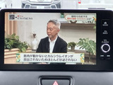 停車中にテレビや動画を楽しめる機能が、車内時間を快適にします。長距離移動や休憩時間のお供に最適です。
