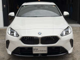 BMWを熟知したメカニックによる、360度の納車前点検。ドイツ本国と同様の教育・訓練を受けたメカニックが徹底的に点検、整備した後にお客様にお引渡しします。