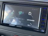 使いやすいナビ・オーディオシステムが搭載されており、快適なドライブをサポートします。音楽を楽しんだり、目的地を検索したり、便利です。