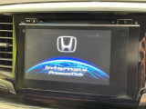 【メーカー純正ナビ】インテリアに溶け込むスタイリッシュな「専用設計」メーカーナビを装備♪視認性や操作性など基本性能にも優れ、より上質なカーライフをお楽しみいただけます。