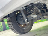 お車を安心してお乗りいただく為には、足回りの定期点検が欠かせません。サービスサポート(有償保証)では無料点検もご提供しており、安心のカーライフをお過ごしいただけるサポート体制が整っています。
