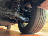 お車を安心してお乗りいただく為には、足回りの定期点検が欠かせません。サービスサポート(有償保証)では無料点検もご提供しており、安心のカーライフをお過ごしいただけるサポート体制が整っています。