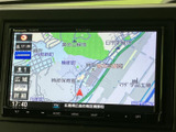 詳細な地図情報で、スムーズな目的地へ導きます。ドライブの計画も立てやすく、初めての場所でも安心してお出かけいただけます。