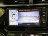 パノラミックビュー付きバックモニターがついていますのでバックでの駐車が苦手な方でも大丈夫です。実際のバック駐車は目視確認と合わせてお使い下さい。