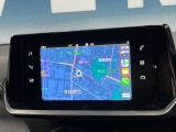 ●Apple Car Play:スマホとの有線接続で、ナビ・オーディオ再生などスマホのアプリ機能が画面でも使える便利機能です!