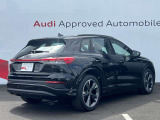 【ブラックStyle】Audiは、流れるウィンカー、リアの横幅を強調する水平基調のデザインで、安定感・ワイド感を演出しております。