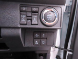 さまざまなシーンでドアの開閉を快適にする便利な機能を搭載!