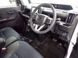 日々の運転を楽々サポート!座り心地のいいシートで快適なドライビングを楽しめます