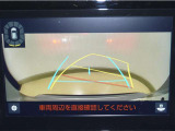 【バックモニター】後方の死角や障害物などを安全確認しながら駐車できます。運転初心者も熟練者も安心ですね♪