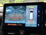 【パノラミックビューモニター】専用のカメラにより、上から見下ろしたような視点で360度クルマの周囲を確認することができます☆死角部分も確認しやすく、狭い場所での切り返しや駐車もスムーズに行えます。