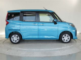 両側パワースライドドア付きだから、狭い駐車スペースなどでの 乗り降りラクラク!小さなお子さまのいるご家庭には嬉しい装備。