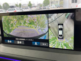 狭い道や駐車時も安心。後方の状況をクリアに映し出し、安全な運転をサポートします。運転に自信がない方にもおすすめです。