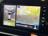 後方確認がしやすいバックモニターで、狭い道や駐車も安心。安全な運転をサポートする頼もしい機能です。映像の確認で、よりスムーズな移動を。