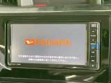 【純正ナビ】人気の純正ナビを装備。オーディオ機能も充実しており、Bluetooth接続すればお持ちのスマホやMP3プレイヤーの音楽を再生可能!毎日の運転がさらに楽しくなります!!