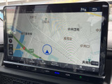 わかりやすい地図表示で、目的地までスムーズに案内してくれます。長距離ドライブも安心ですね。