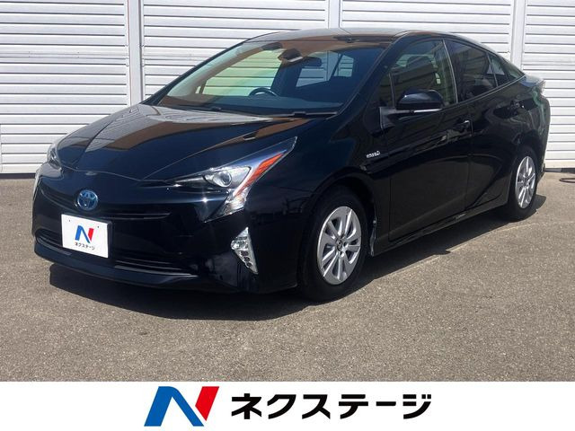 トヨタ プリウス 