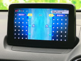 停車中には、テレビや動画をお楽しみいただけます。休憩時間や待ち時間に、リラックスした時間を過ごせます。