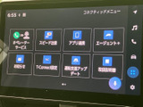 直感的な操作で、お気に入りの音楽やラジオを楽しめます。多彩な接続方法に対応し、様々な音源を再生可能です。