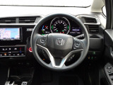 オリックス認定中古車は厳選した上質な車輌のみをお届け致します。全車にプロの職人による徹底した内外装の清掃、磨き上げております。