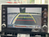 【バックモニター】バックモニターが装着されています。車庫入れが苦手な方もこれがあれば安心ですね。