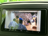 停車中には、地上デジタル放送を楽しめるTV機能。長距離移動も退屈知らずで、快適な時間を過ごせます。