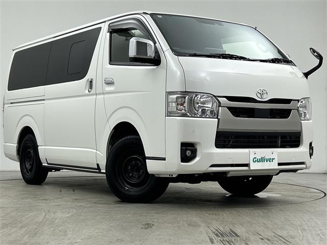 トヨタ ハイエースバン 