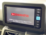 【純正ナビ】人気の純正ナビを装備しております。ナビの使いやすさはもちろん、オーディオ機能も充実!キャンプや旅行はもちろん、通勤や買い物など普段のドライブも楽しくなるはず♪