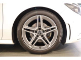 お気軽にお問い合わせください。Tel:075-325-0440 Mobile:070-2313-8676  中古車担当:時女まで