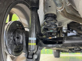 お車を安心してお乗りいただく為には、足回りの定期点検が欠かせません。サービスサポート(有償保証)では無料点検もご提供しており、安心のカーライフをお過ごしいただけるサポート体制が整っています。