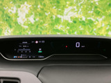 視認性の高いメーター類は、運転に必要な情報を的確に伝えます。運転に集中できる、シンプルで使いやすいデザインです。