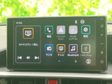多彩な機能を備えたナビゲーションシステム。ラジオやTV、各種接続端子で、快適なドライブをサポートします。お出かけ前の情報収集もスムーズです。