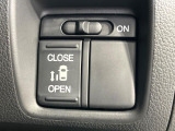 【パワースライドドア】スマートキーや運転席のスイッチでスライドドアの開閉が可能♪電動だから力を入れてドアを開ける必要が無く、小さいお子様でも、重い荷物を持っている時もラクに開け閉めできます♪