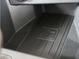 スタッフ人数の関係上、ご来店のご予約をいただけますと、お待たせすることなく車両のご説明をさせていただくことができます。【Tel:045-972-1155】 スタッフ一同、ご来店を心よりお待ちしております。