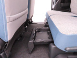当社は購入後のアフターケアを大切にしております。納車後、1ヶ月無料点検、半年ごとにあんしん点検、12ヶ月法定点検の誘致をします。また車検までの点検をセットにした『ワンダフルパスポート』を販売中です。