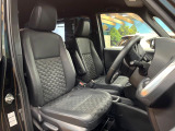 運転席シート廻りは使用感も少なく、良好な状態となっています。丁寧に使われていたことがよくわかりますね。