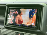 停車中には、地デジTVの視聴が可能です。お気に入りの番組やコンテンツを、移動先でもお楽しみいただけます。※安全運転を心がけましょう。