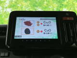 停車中にTVや動画を楽しめる機能が搭載されています。休憩時間や待ち時間に、エンターテインメントを満喫できます。