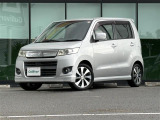 店舗にて現車の確認もいただけますので、お電話で在庫のご確認の上是非ご来店くださいませ。