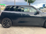 MINI正規ディーラー取り扱い MINI認定中古車 MINI NEXT甲府お車の詳細や展示状況はお気軽にお問合せ下さい。