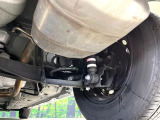 お車を安心してお乗りいただく為には、足回りの定期点検が欠かせません。サービスサポート(有償保証)では無料点検もご提供しており、安心のカーライフをお過ごしいただけるサポート体制が整っています。
