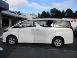 新車・中古車・福祉車両・トラック等の販売、メンテナンスや車検・整備なども承っております。お気軽にご相談ください。