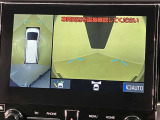 安全機能のバックモニター&全周囲モニターも装備です。