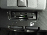 ETCゲートを使ってキャッシュレスで料金所を通過・スマートに時短出来ます。スマートICを乗降出来るのもメリットです!ETCカードはトヨタカードがおすすめ!