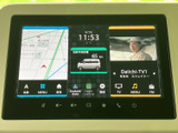 使いやすいインターフェースで、快適なドライブをサポートします。情報を確認しながら安全運転を心がけましょう。