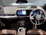 ☆センターパネルを運転席側に僅かに傾けたBMW独特のインパネ☆【駆け抜ける歓び】はここからもスタートしております☆