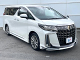 大好評のボディコーティング「弾スプラッシュコート」もご納車までに施工可能。通常のガラスコートと異なる、耐久年数6年の無機質ガラスコーティングが、ボディをキレイな状態に保ってくれます。