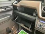 より多くの一般の方へ車を届けれればと思っておりますので同業者様への販売は極力控えさせて頂いております。ご了承下さい。